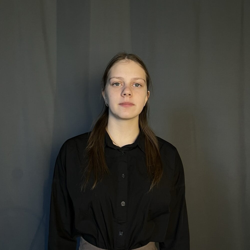 ellisstrano webcam profile - Caymanian