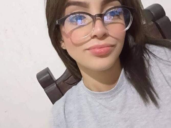 coraline_playful from stripchat