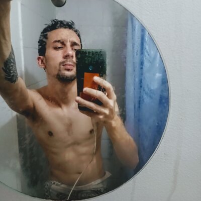 lucky-littlehorse from stripchat