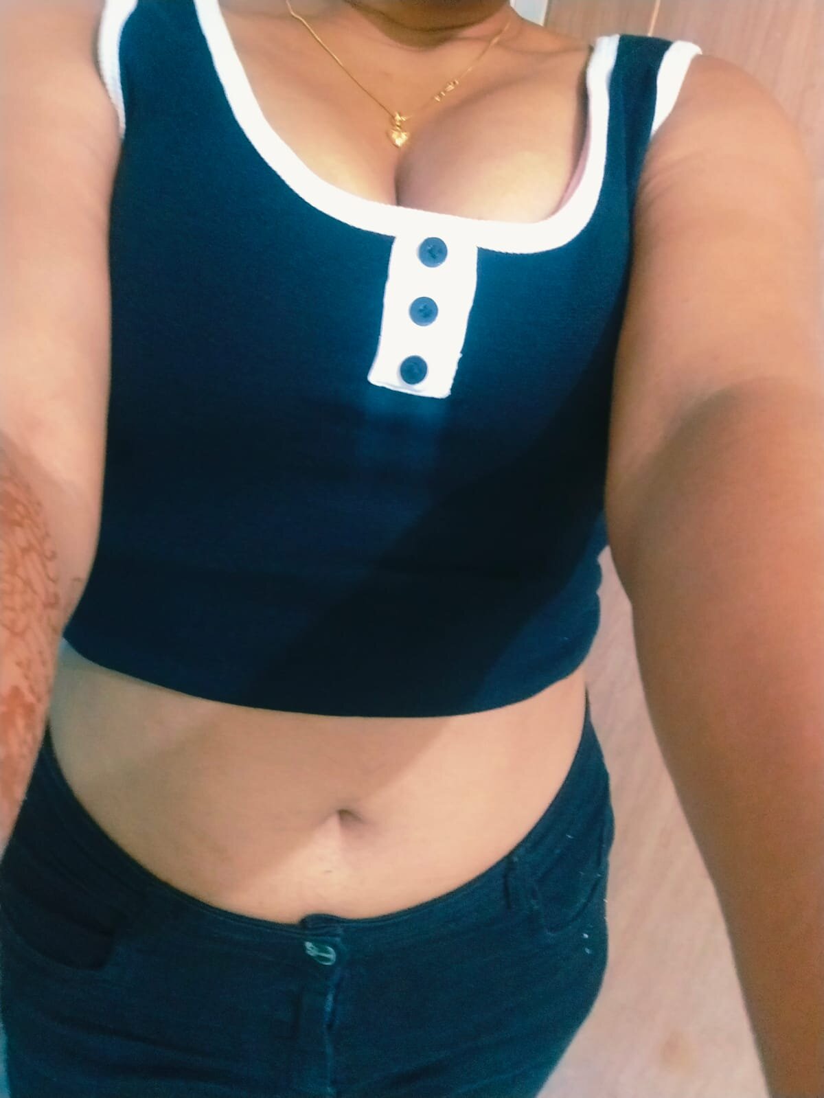 lovely-tanu