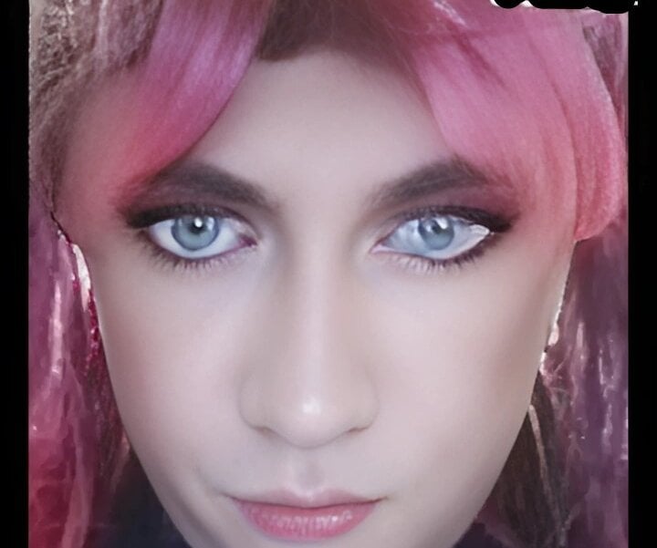 adelaidesissy from stripchat