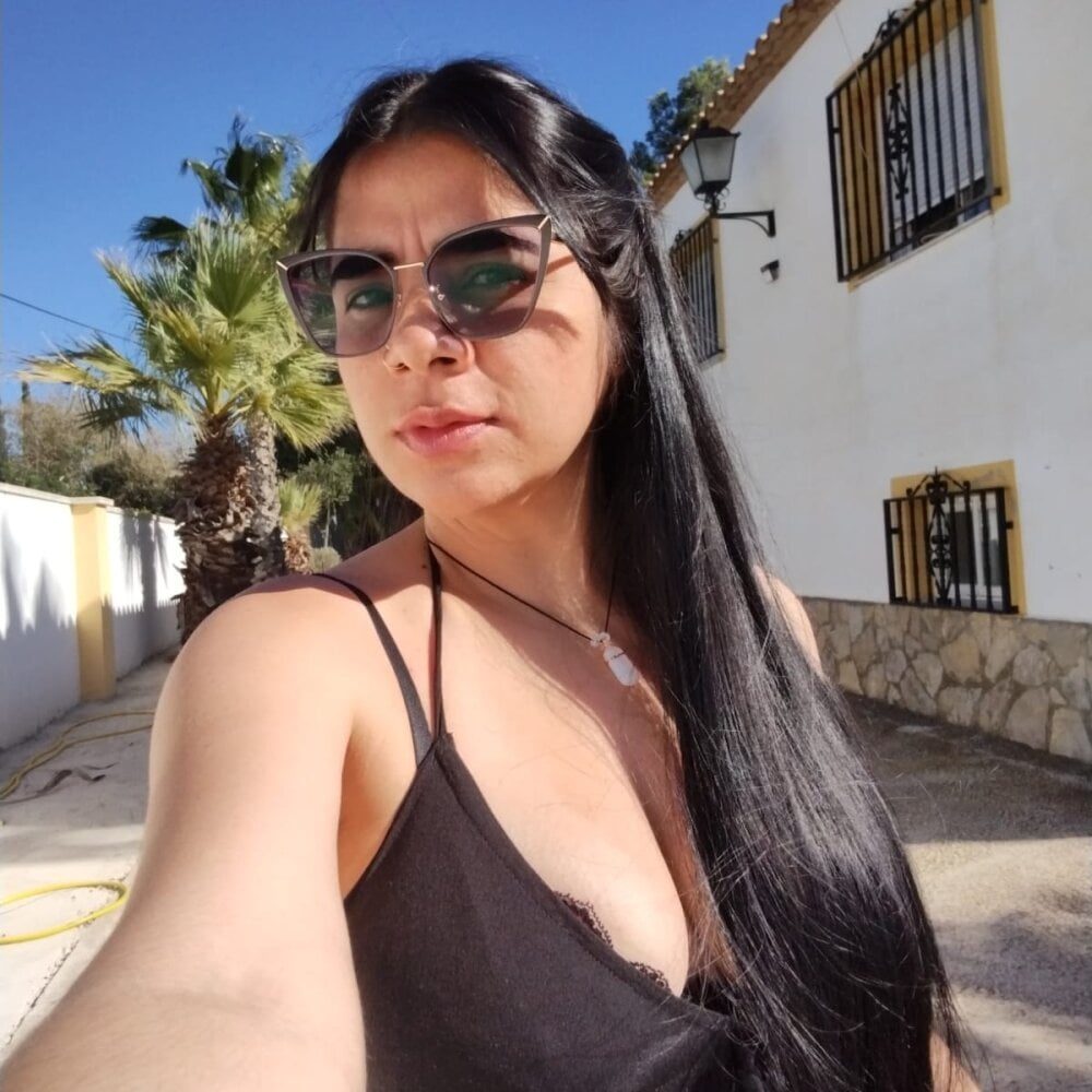 stripchat ava_muse_ webcam profile pic via bestlivesexchat.com