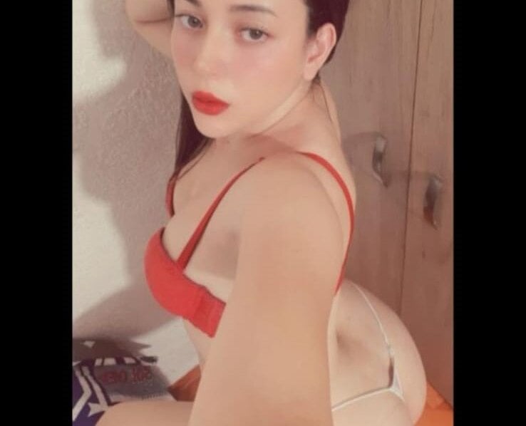 livesex.fan lindsay-rosee livesex profile in brown-hair cams