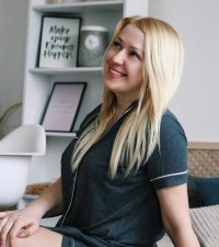 PoppyYvonne's Offline XXX Chat