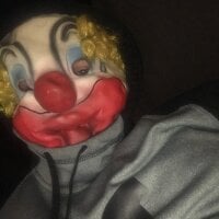 sneakysecrets' Offline Chat Room