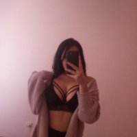 awesomeleilya's Offline Chat Room
