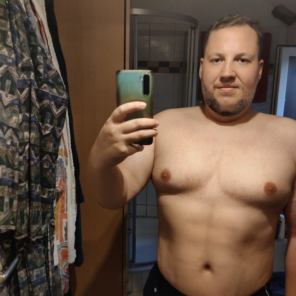 the_happy_one from stripchat