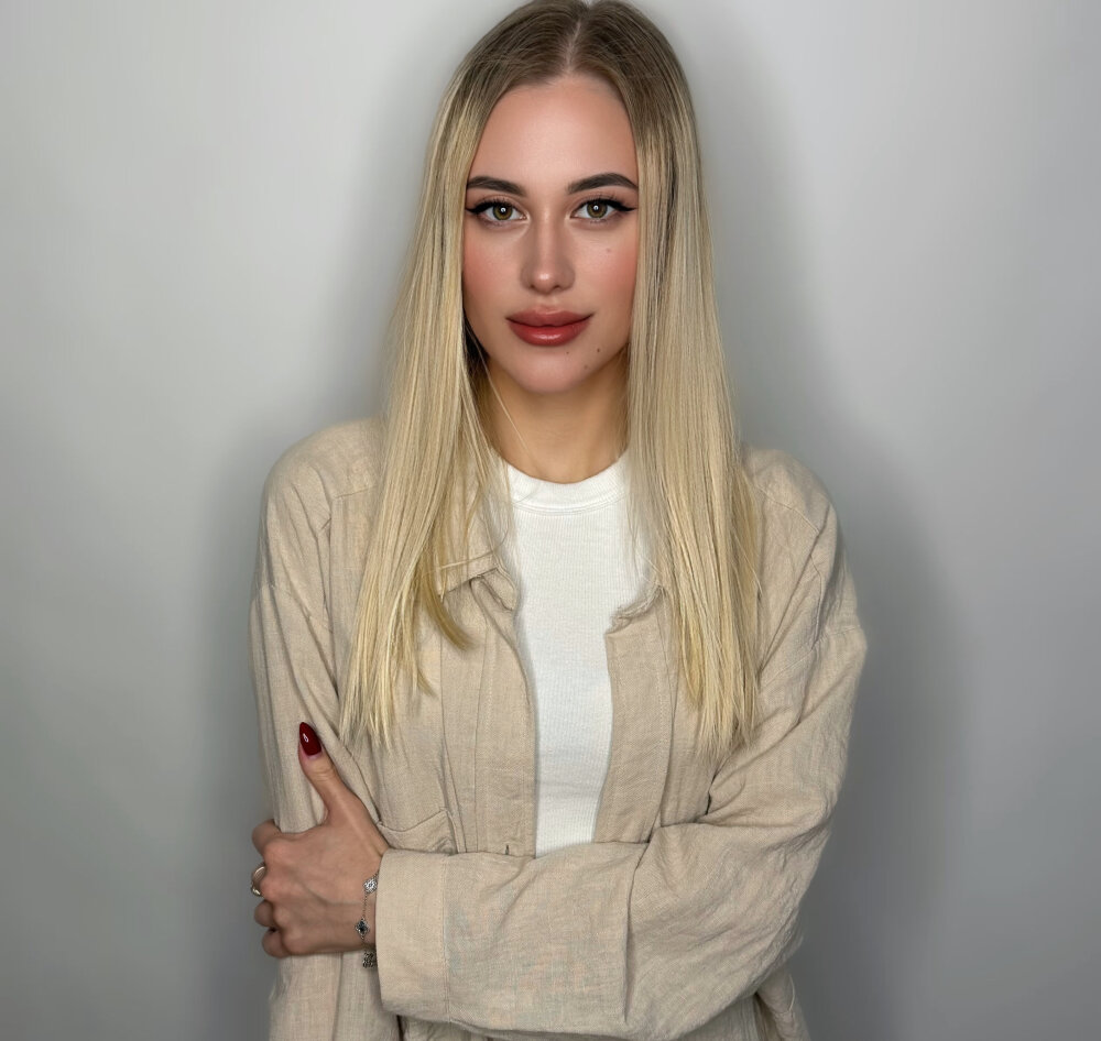 AinsleyBruster profile
