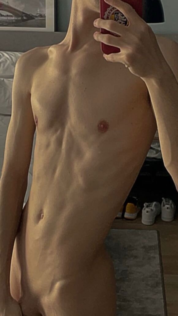 YourHotStudent
