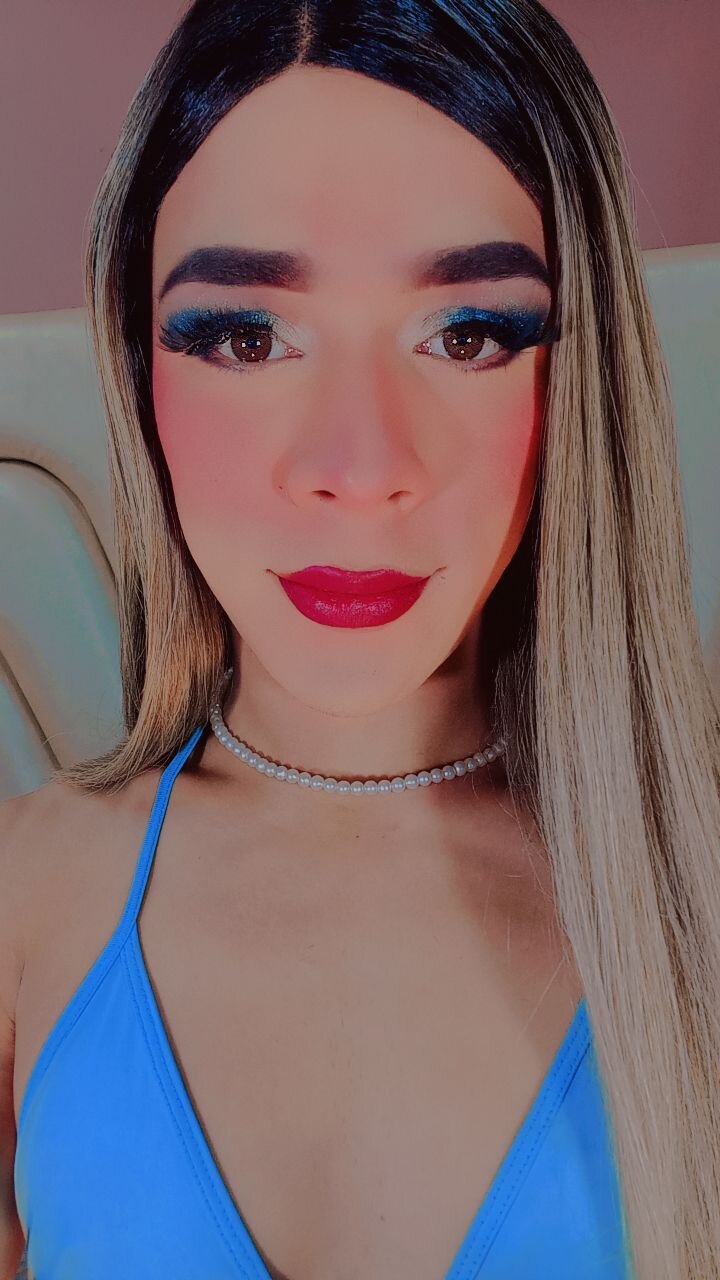 NailaSexyMistress