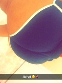RealThick_Goddess' Offline Chat Room