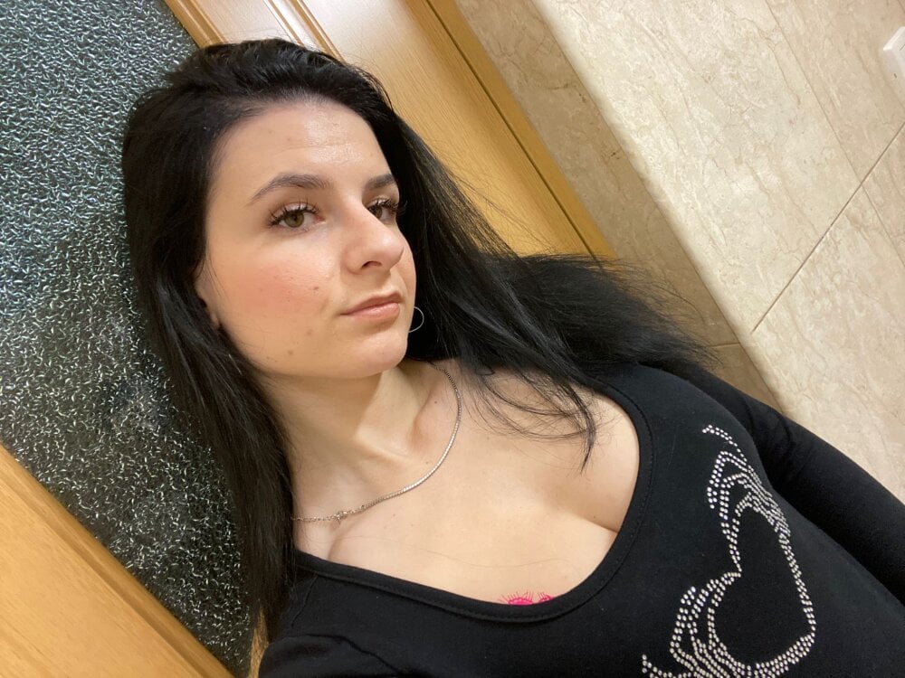 Kitty_Kink profile