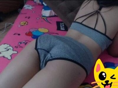 Hotsexypie09 - Stripchat Cam2cam Deepthroat Dirtytalk Girl 