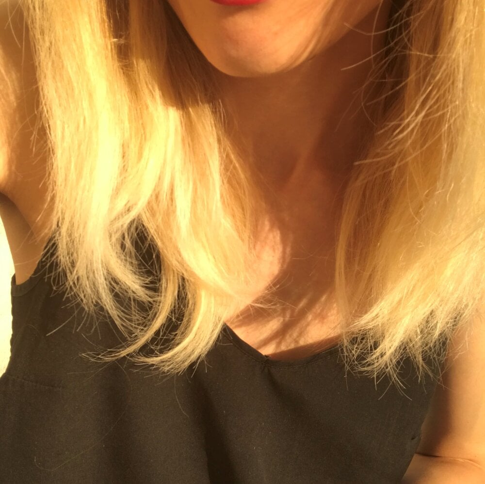 girlfeetqueen from stripchat