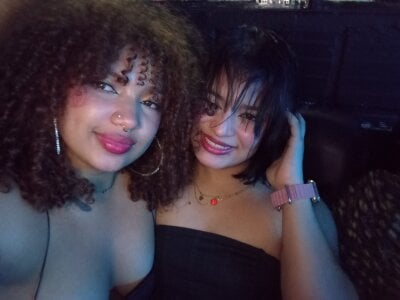 ChloeLiss_Dirty_Curly Couple Deepthroat Cam Sex