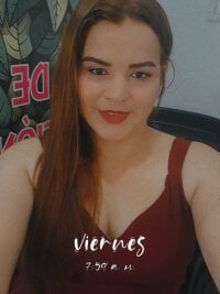 lucia514gutierre's Offline Chat Room