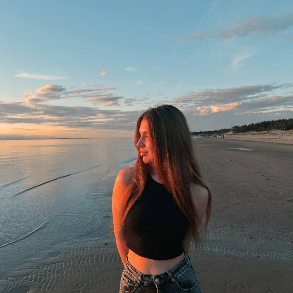 stripchat sandicoutee