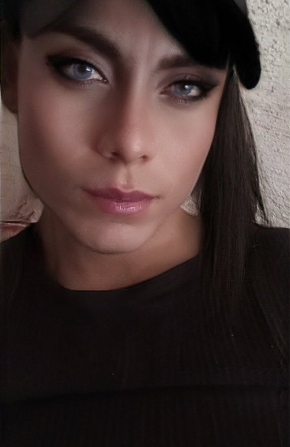 adiel3184@xh's Offline XXX Chat