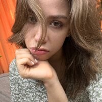 NormaCusson's webcam live show