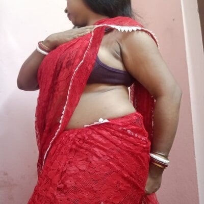 real webcam Loveli Diya