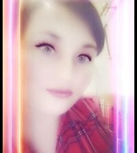 Goldie_AdrianaX's Offline Chat Room