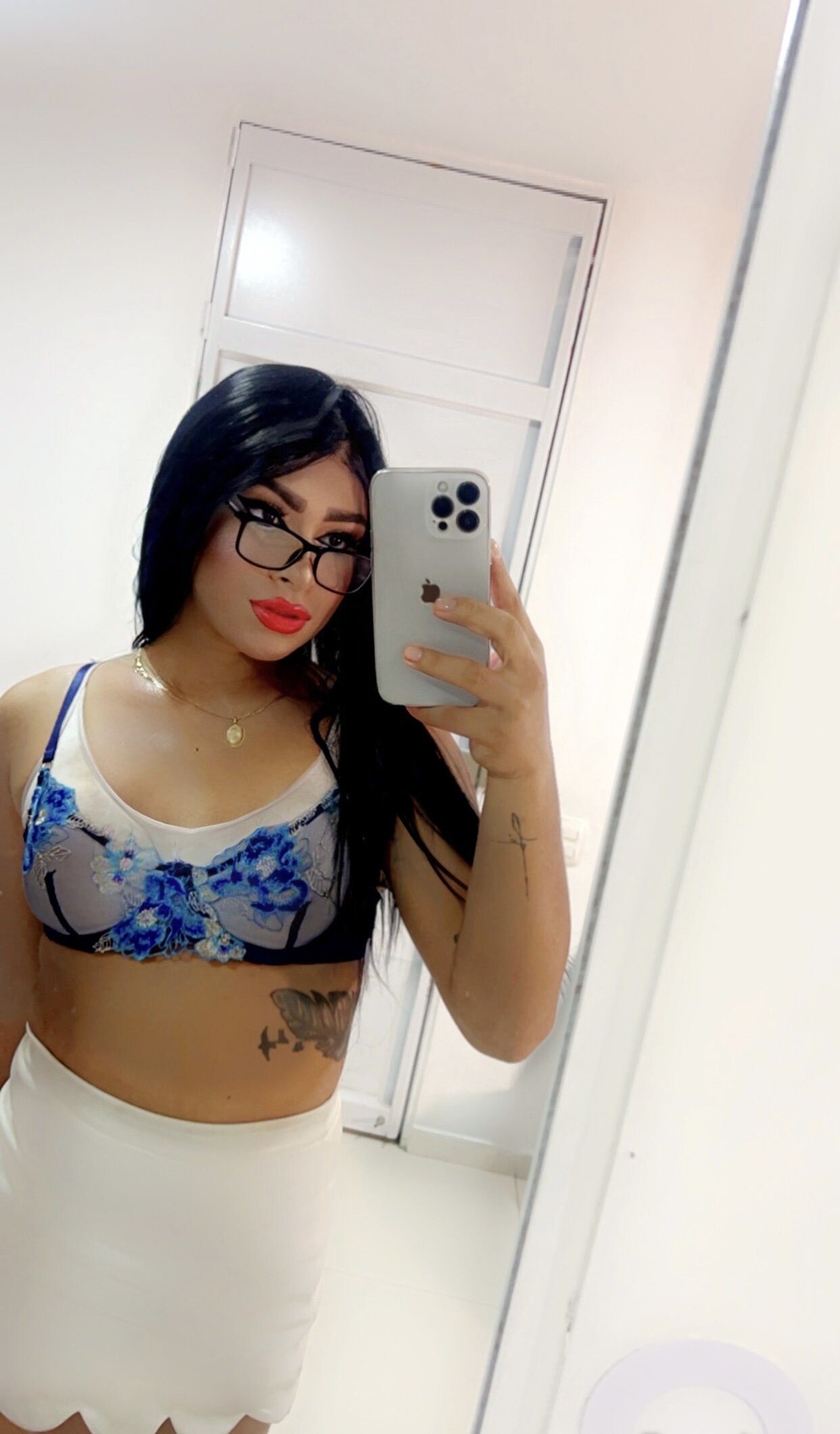 Angel_camm cover photo