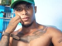 bigblackmen117uncs's webcam live show