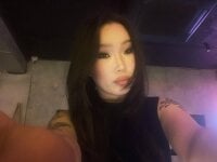 ElinaMotion's Live XXX Chat