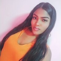 mikita_27-'s Offline XXX Chat