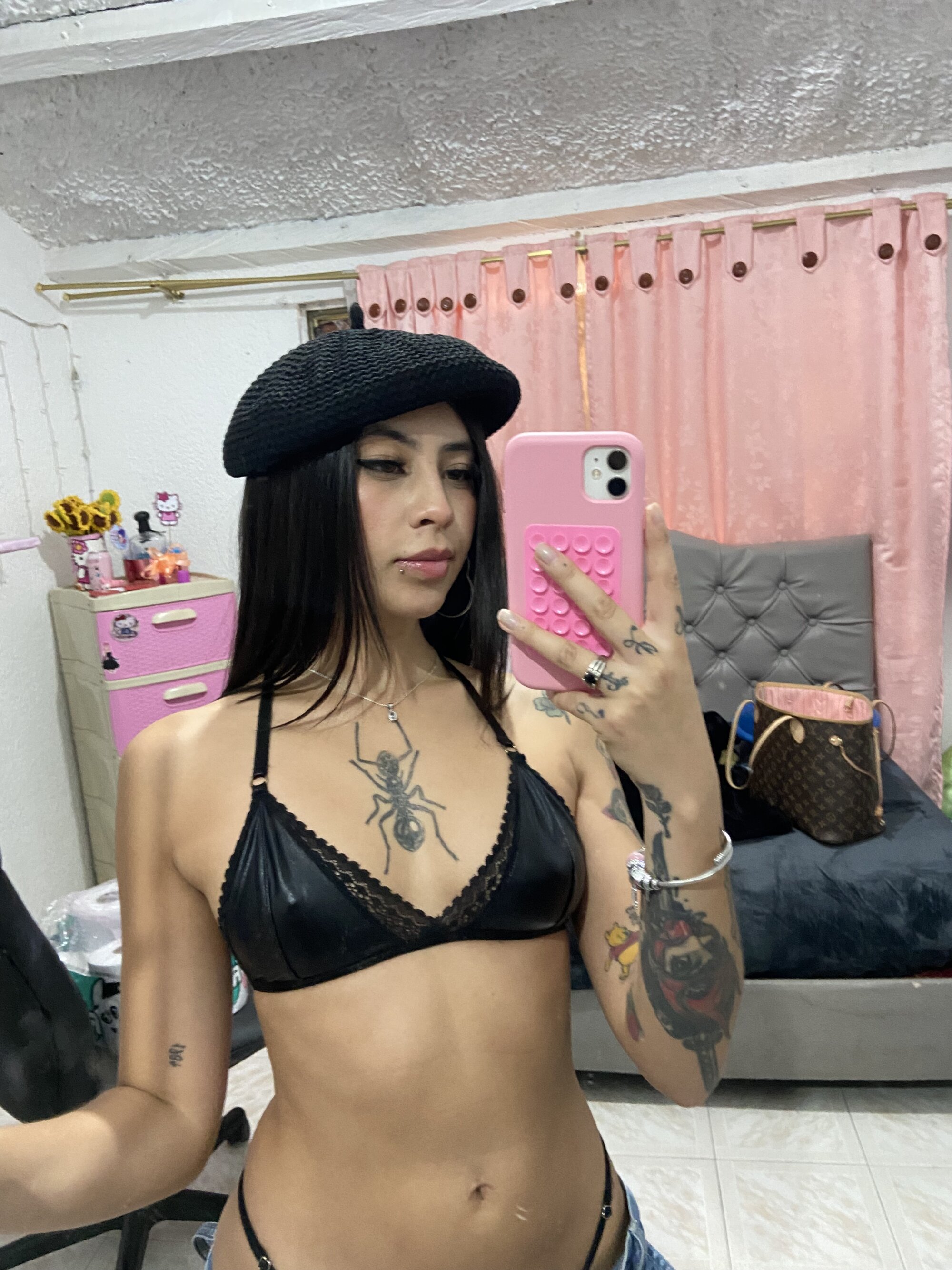 Evelyn222-
