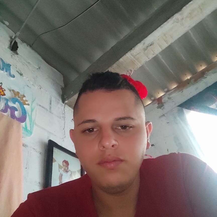couplenaughtyy from stripchat