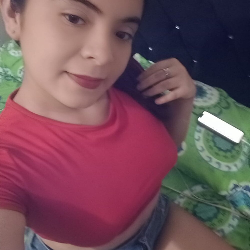 chica_boom_ profile