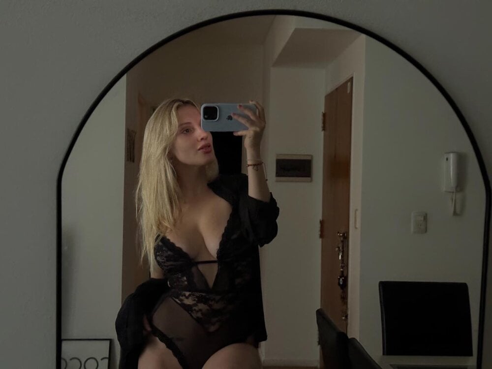 lexiebabby's Offline XXX Chat