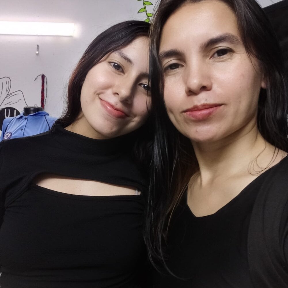 sofy_and_mia from stripchat