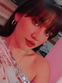 Kareena_chopra's webcam live show