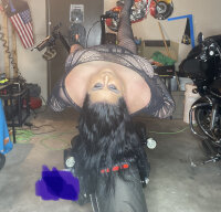 badbikerbeezy69's Offline XXX Chat