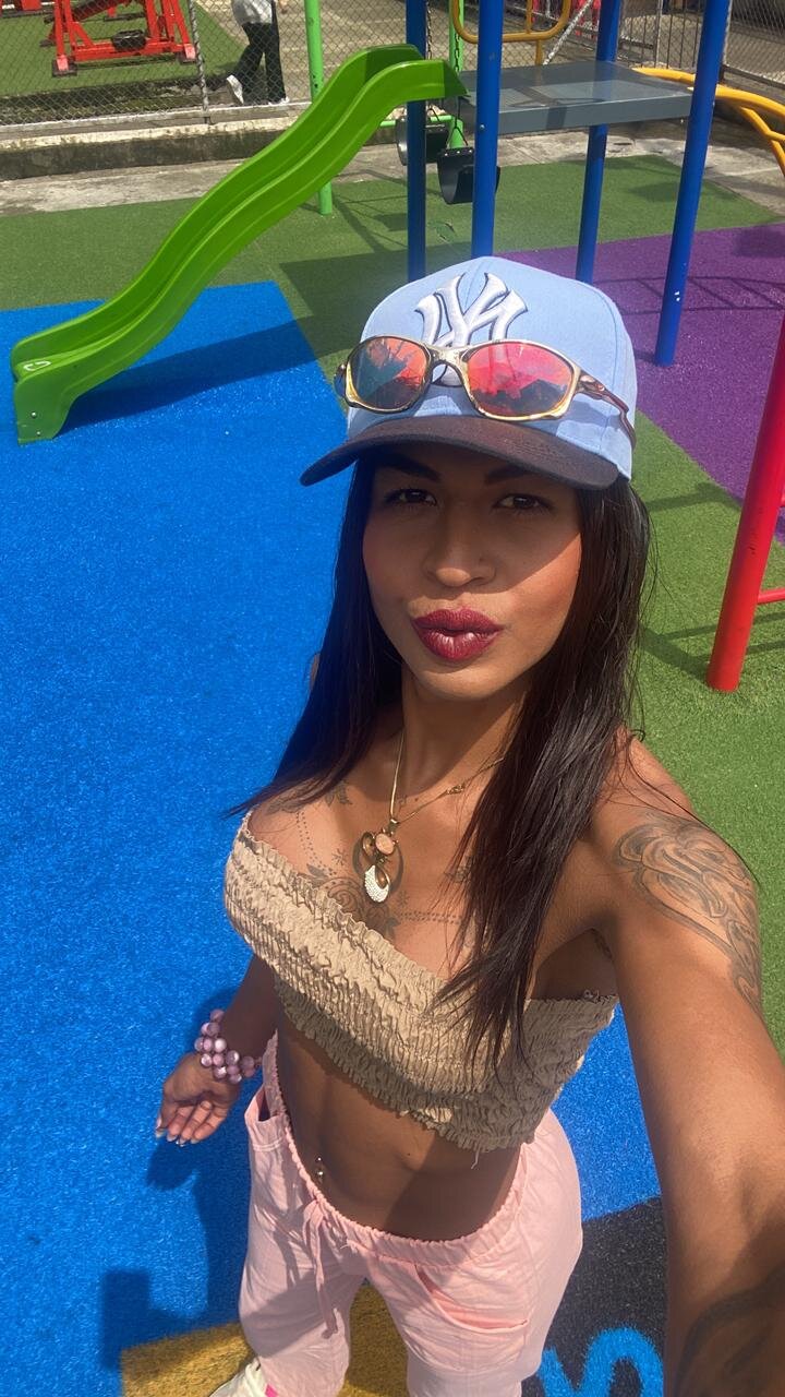 brunettesensation