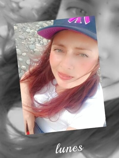 Momyhot222 Female Stripteaseyoung Live Cam XXX