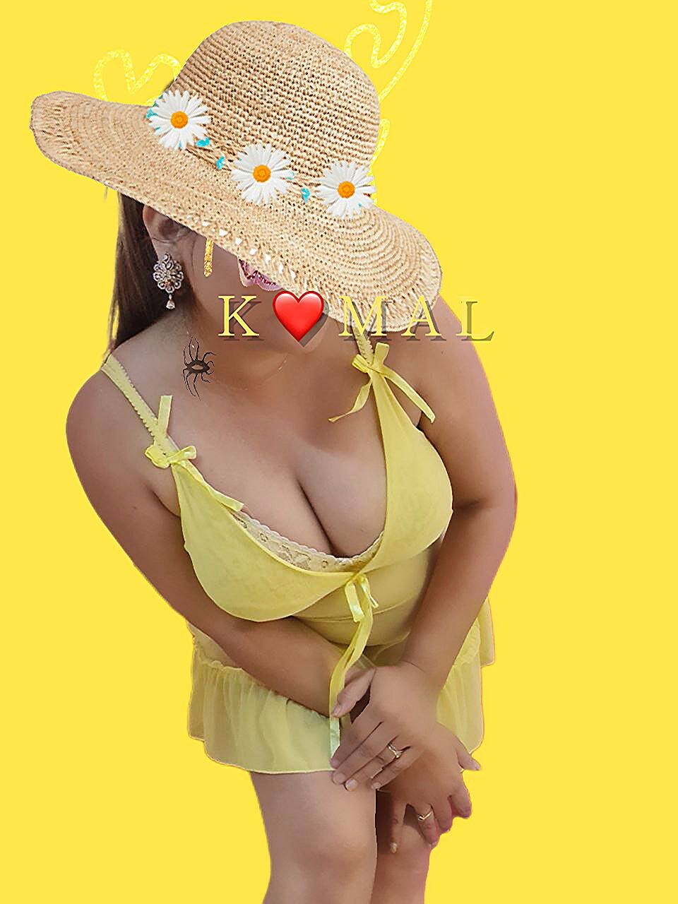 Pakhi06