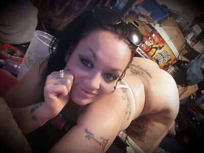 thicknjuicy8686 😷 live sex chat