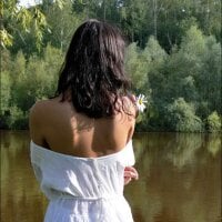 Dinara_Nightstar's Offline Chat Room