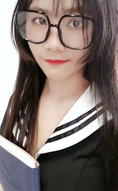 kelly-baby Live Cam on StripChat