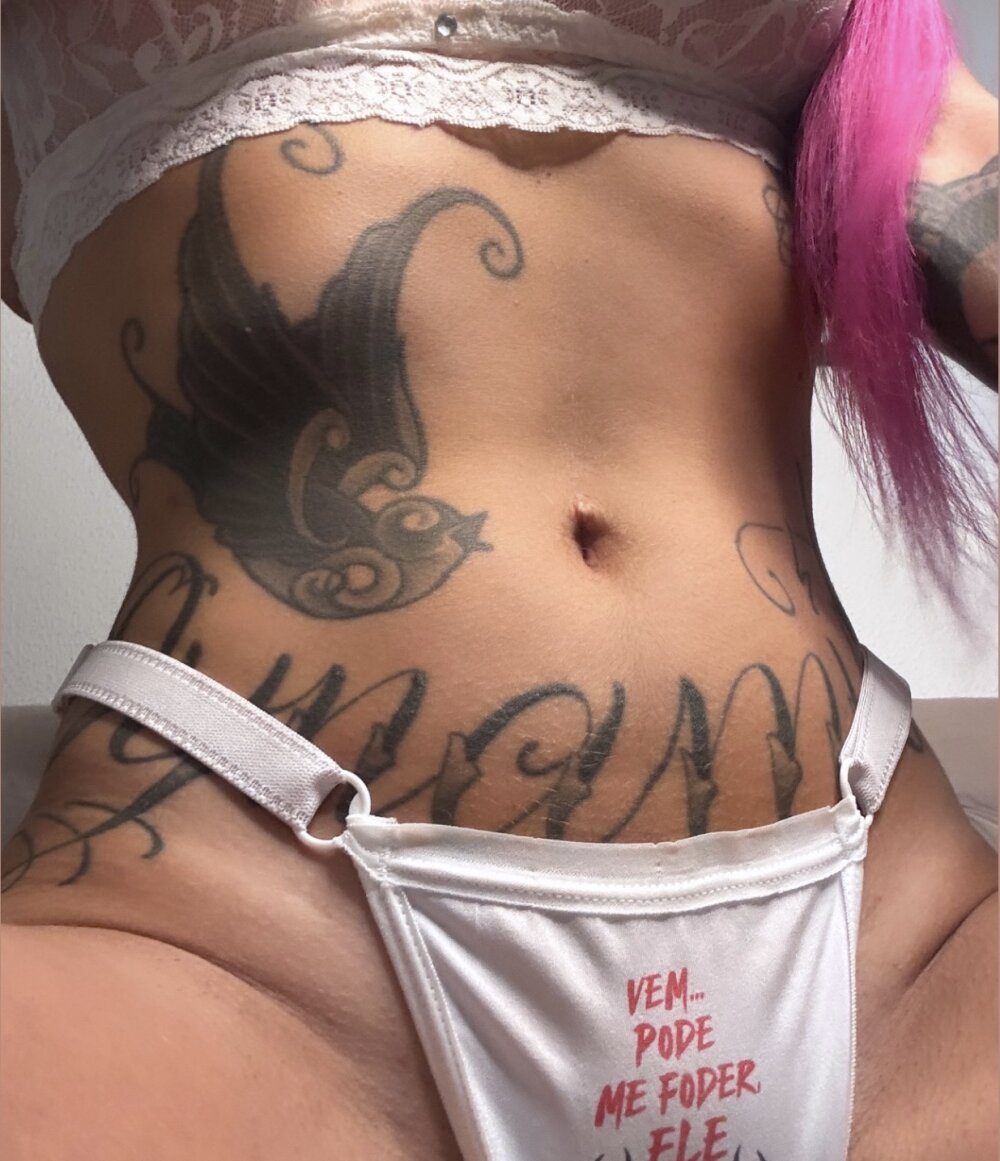 stripchat eleven_hot webcam profile pic via livestrip-joy.com