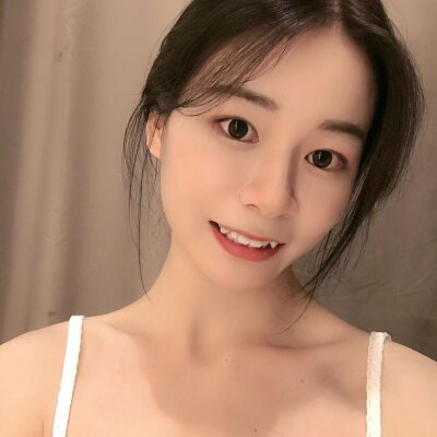 sarahwell 🐝 online sex webcam