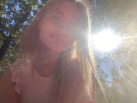 MelisaBloomy's webcam live show