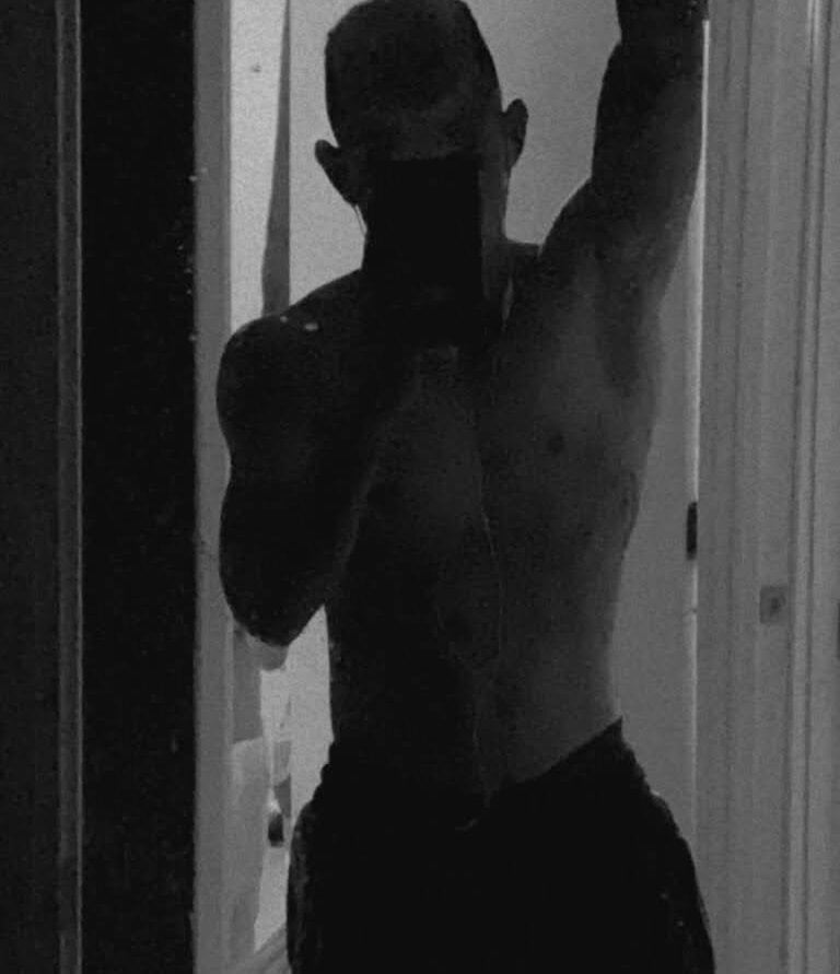 703camilo's Offline XXX Chat