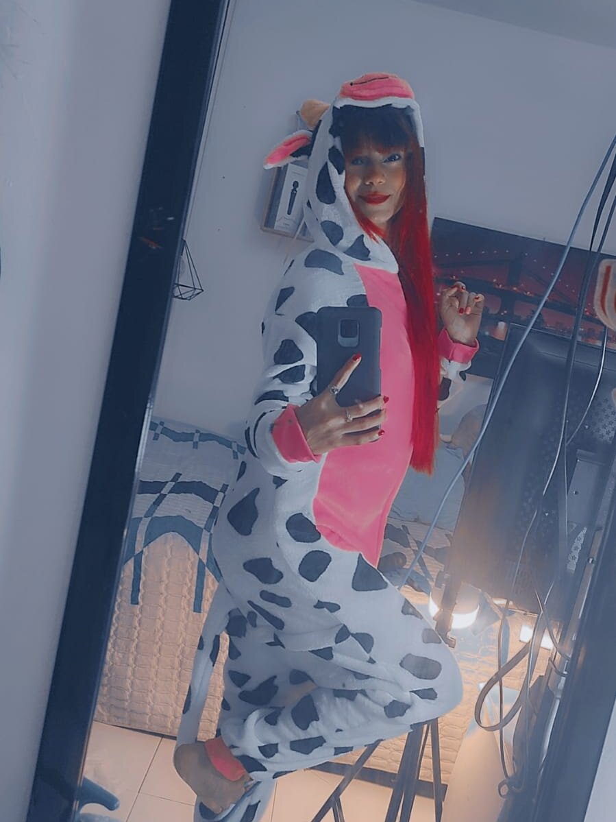 Live sex webcam photo for gimena_ #290022391