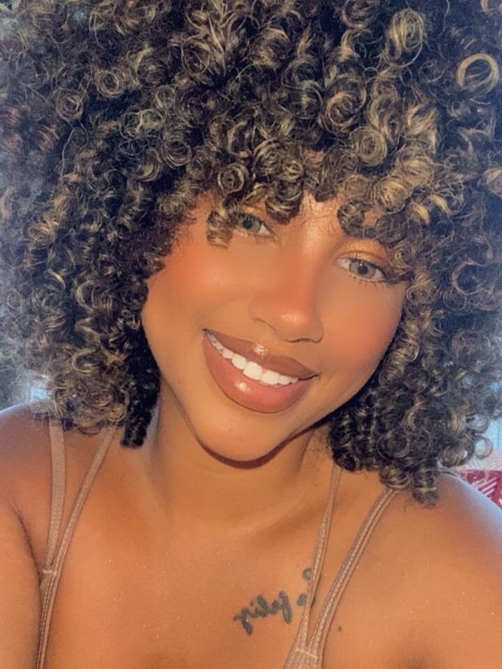 watchgirlcam.com brit_weston livesex profile in geolocation-is-turned-off-use-your-imagination cams