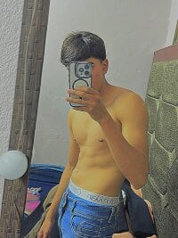 Krishna_kr_@xh's webcam live show