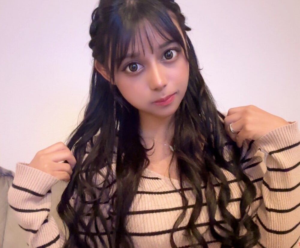 rose_086's Offline XXX Chat